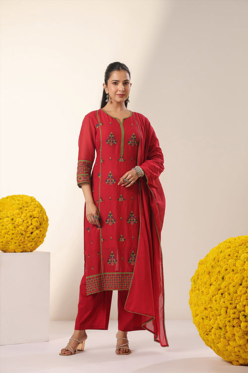 Red Embroidered Cotton Suit Set With Dupatta
